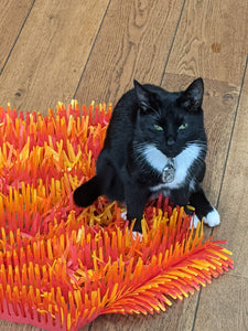 Special "Flame" Red and Orange pack of two tissue paper cat mats